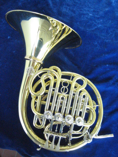 NEW ALEXANDER 107X DOUBLE DESCANT FRENCH HORN with DETACHABLE BELL!