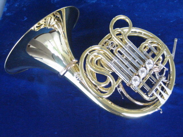 Brand New and Perfect Alexander 103MAL French Horn, with Detachable Bell!