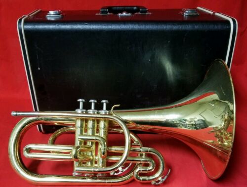 Yamaha YMP-202M Marching Band Mellophone WITH CASE & MOUTHPIECE