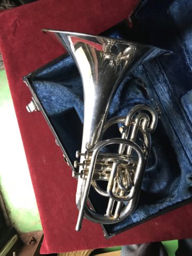 Yamaha YMP-M201MS Series Marching F Mellophone Silver