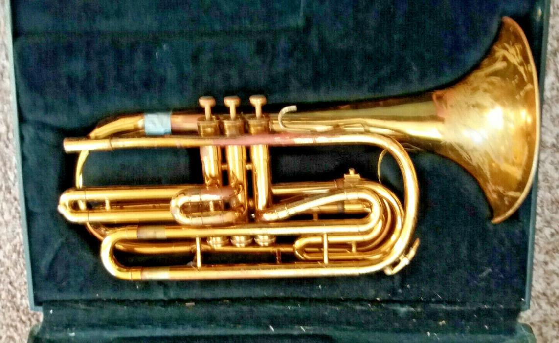 King 1130 Flugabone Marching Trombone w Case NEEDS REPAIR READ DESCRIPTION
