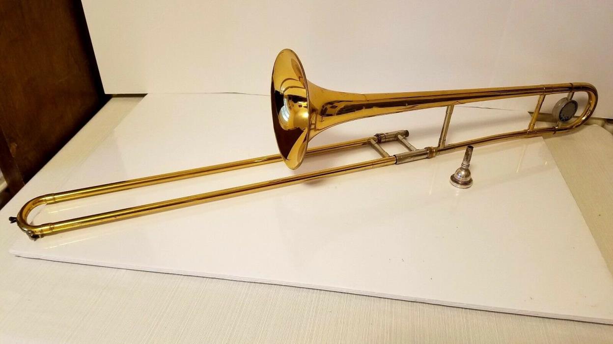 BESSON 639 Tenor Trombone & BACH Mouthpiece With Hardsided Case