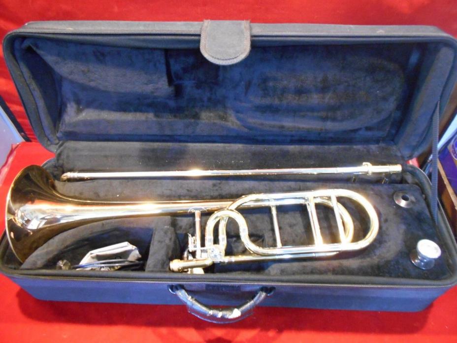 Accent TB781LF Trombone w/ Case