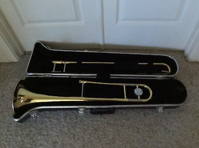 Yamaha YSL 354 Slide trombone Brass With Hard Shell Case