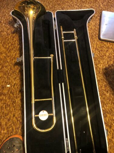 Yamaha M1 Trombone With Hard Case