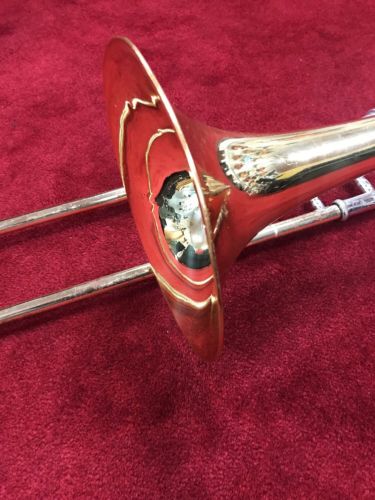 Yamaha YSL-682B Trigger Tenor Trombone Professional Outfit w F Attachment + Case