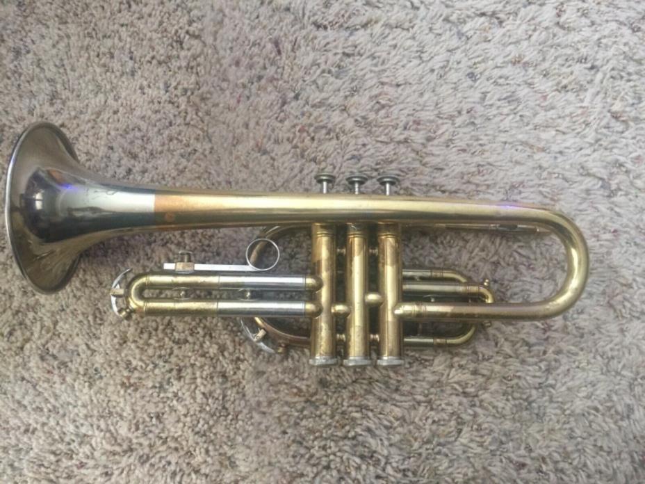 1947 F.A. REYNOLDS Emperor model cornet with case