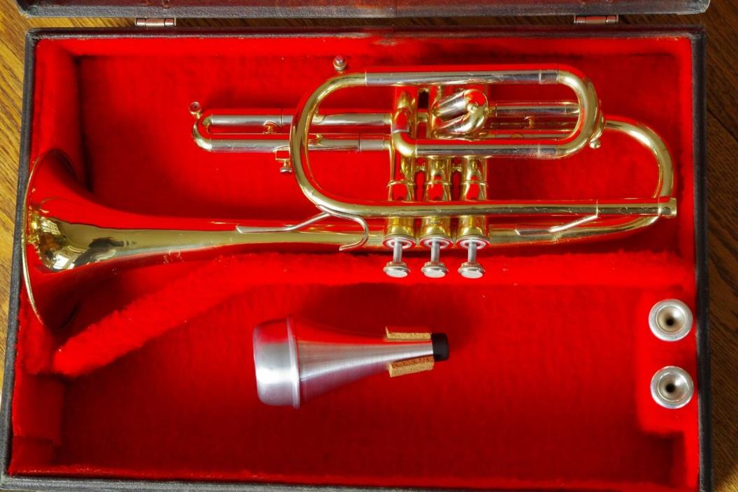 Olds Cornet with Amado water keys, hard case, 2 mouthpieces (7C & 5C) and mute
