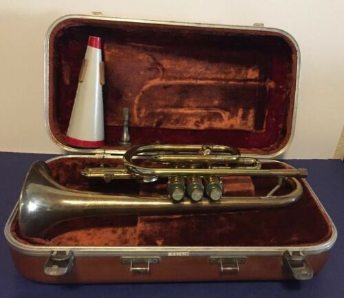 Olds Ambassador Cornet - Fullerton CALIF. W/ Case