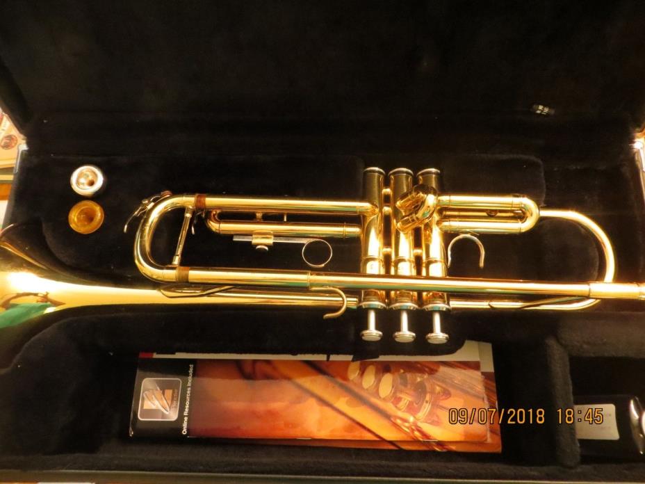 YAMAHA YTR-2335 TRUMPET w/ CASE ~ REALLY NICE CONDITION! LOOK!!!