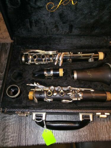 NEW SCHOOL RENTAL RETURN JZ JAZZ CLARINET