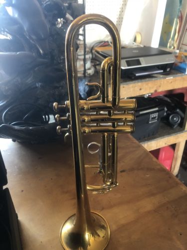 King Tempo 2 601 Vintage Trumpet With Hard Case