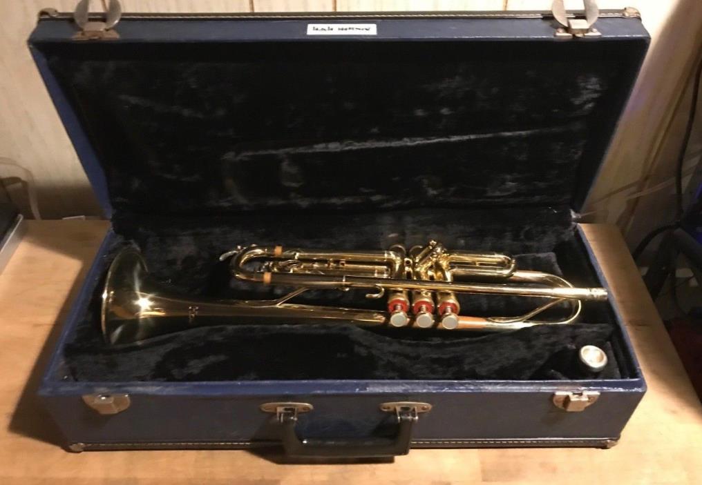 HOLTON T602R TRUMPET W/ CASE & BACH 7C MOUTHPIECE MADE IN JAPAN