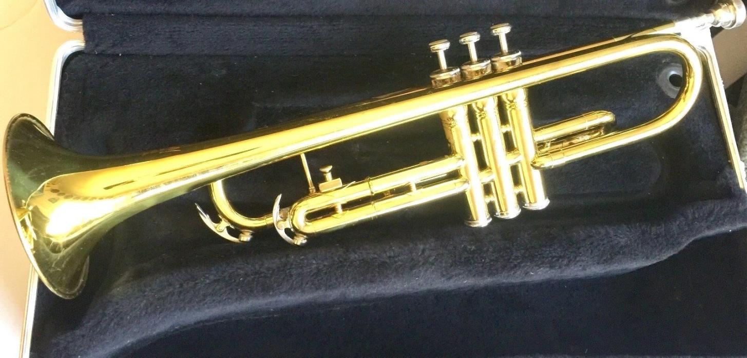 EXCELLENT KING 600 USA BRASS TRUMPET WITH BENGE 7c MOUTHPIECE & KING HARD CASE