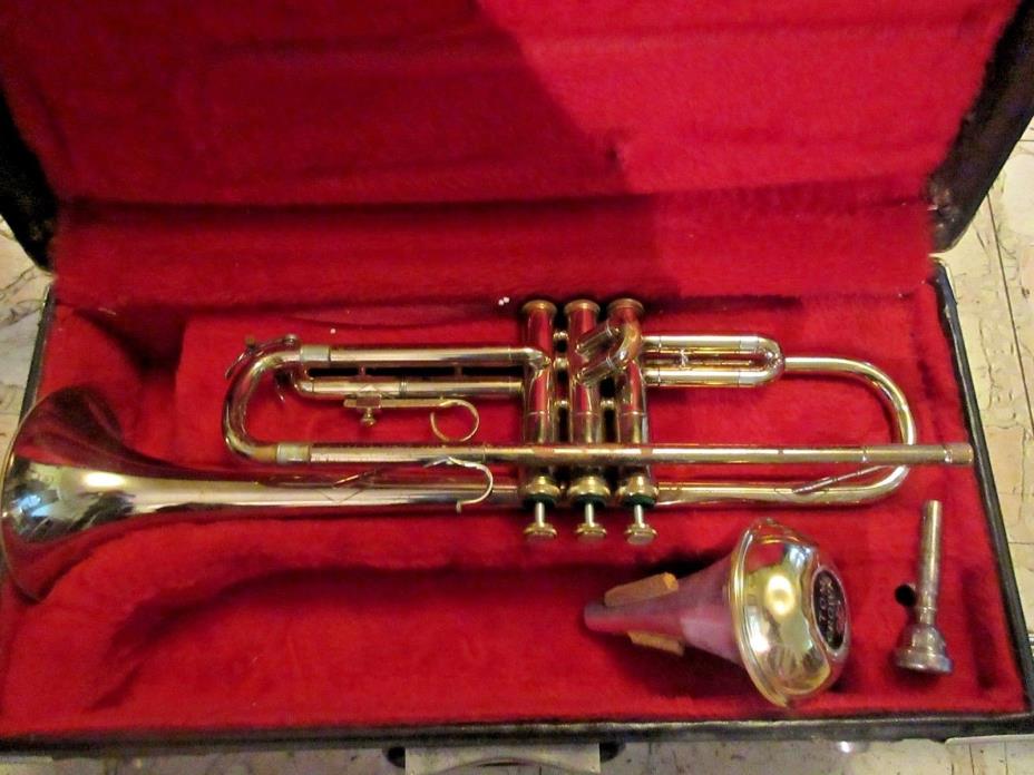 VINTAGE REYNOLDS MEDALIST TRUMPET W.Case 312936