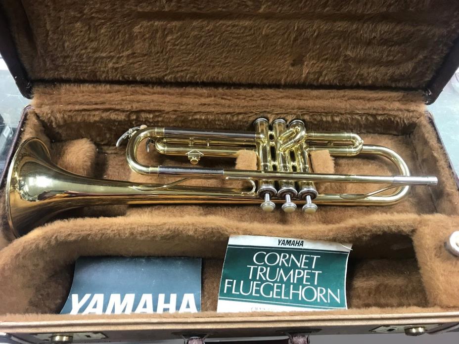 VINTAGE YAMAHA YTR-232 TRUMPET WITH CASE MADE IN JAPAN