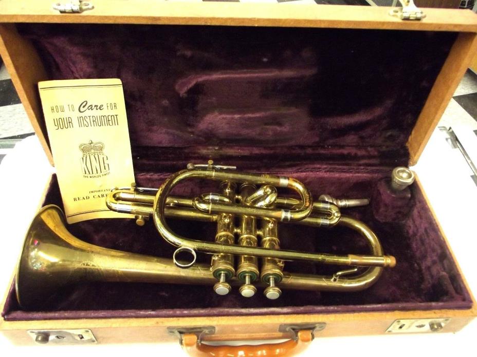 VINTAGE OLD'S AMBASSADOR CORNET W/ CASE (FREE SHIPPING)