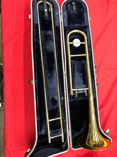 conn Trombone  w/case