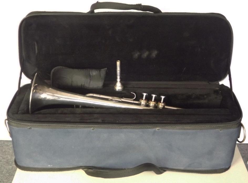 Vintage Getzen Silver Doc Severinsen Eterna w Trigger