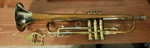 VINTAGE 1957 Super Collegiate Holton Elkhorn Trumpet Serial 294312