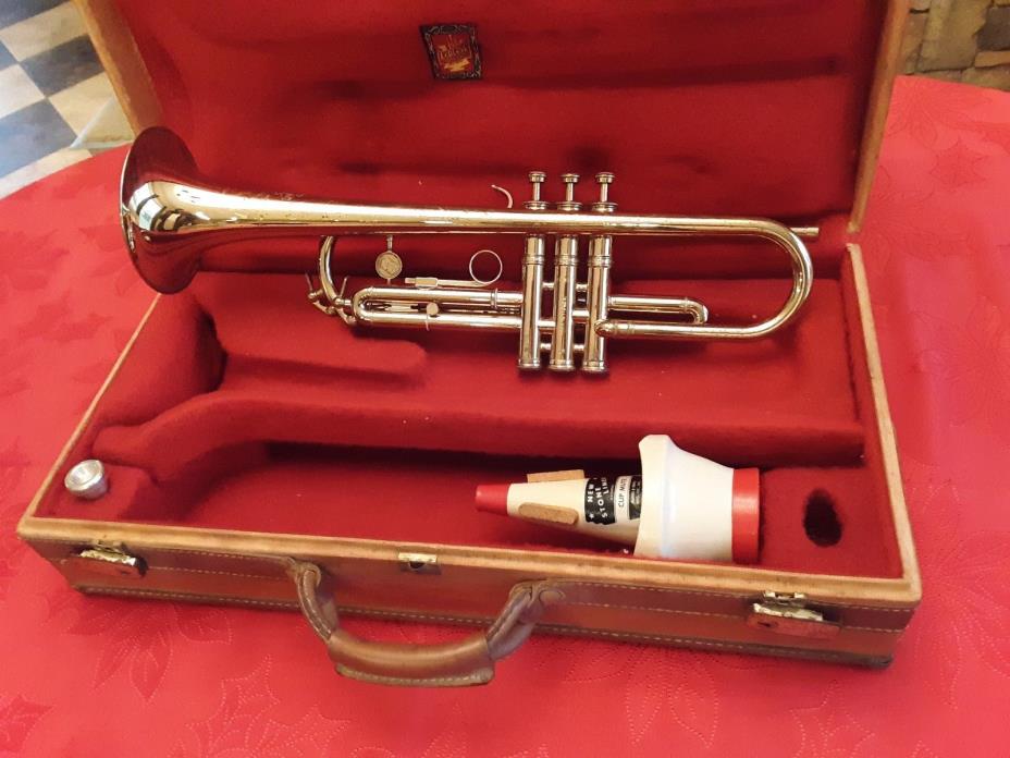 Le Blanc 770 Paris, France Conrad Gozzo Autographed Trumpet Gold and Pearl