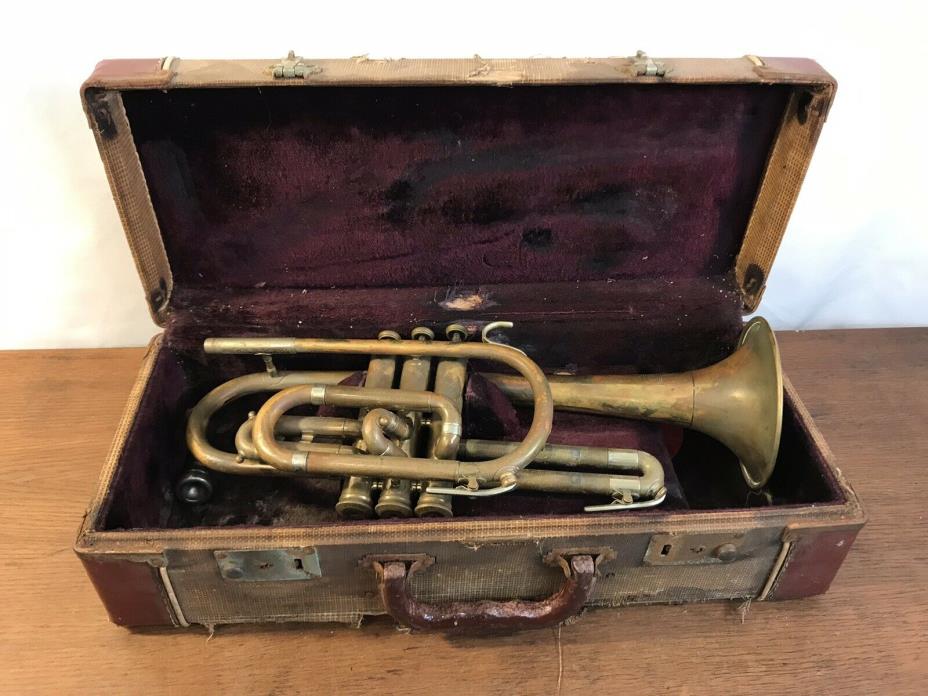 Vintage Distressed Holton Collegiate Trumpet & Case #301543 Elkhorn, Wisconsin