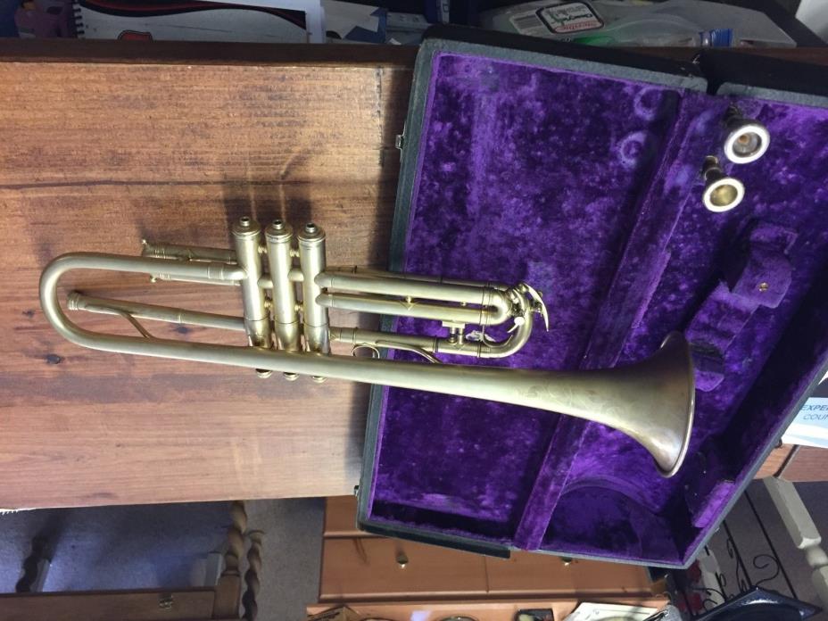 Martin Handcraft Dansant Bb Trumpet w/Case 1924 Horn Musical Instrument Elkhart