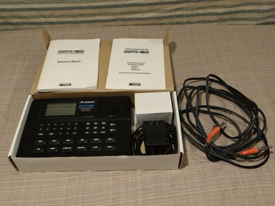 Alesis SR16 Digital Drum Machine with 13 ft. Dual 1/4