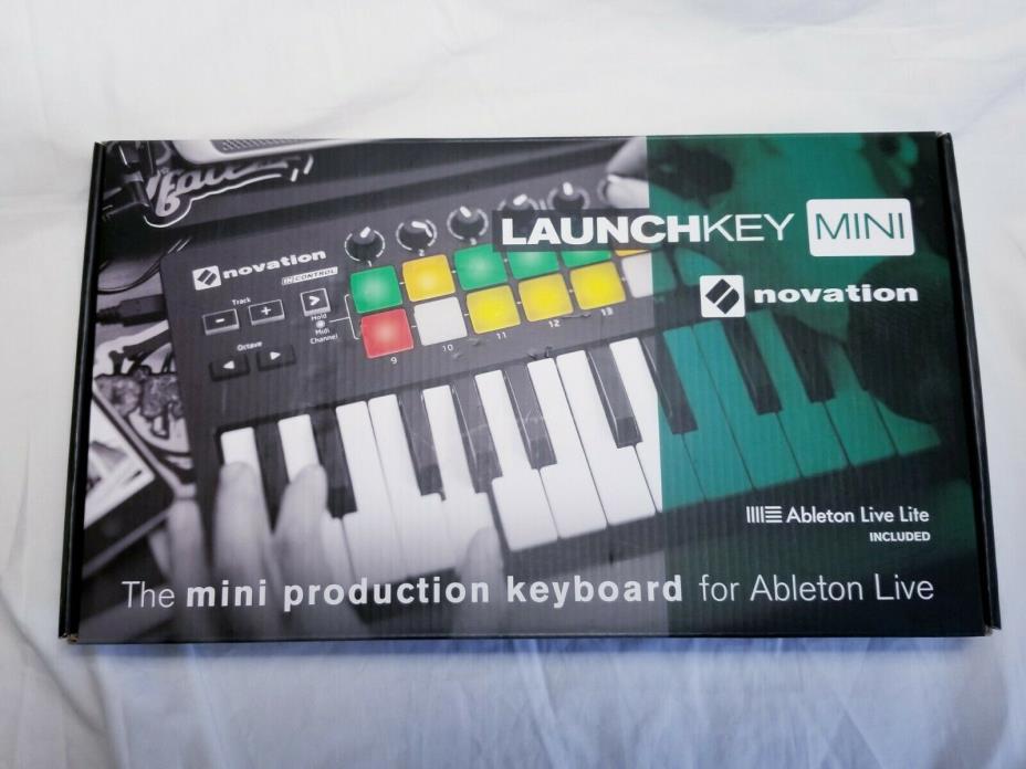 Novation Launchkey Mini MK2 25 Key USB Keyboard Controller w/ Box