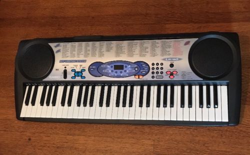 Classic Casio LK-40 61 Lighted Key Midi Control Keyboard Portable Piano 100 Song