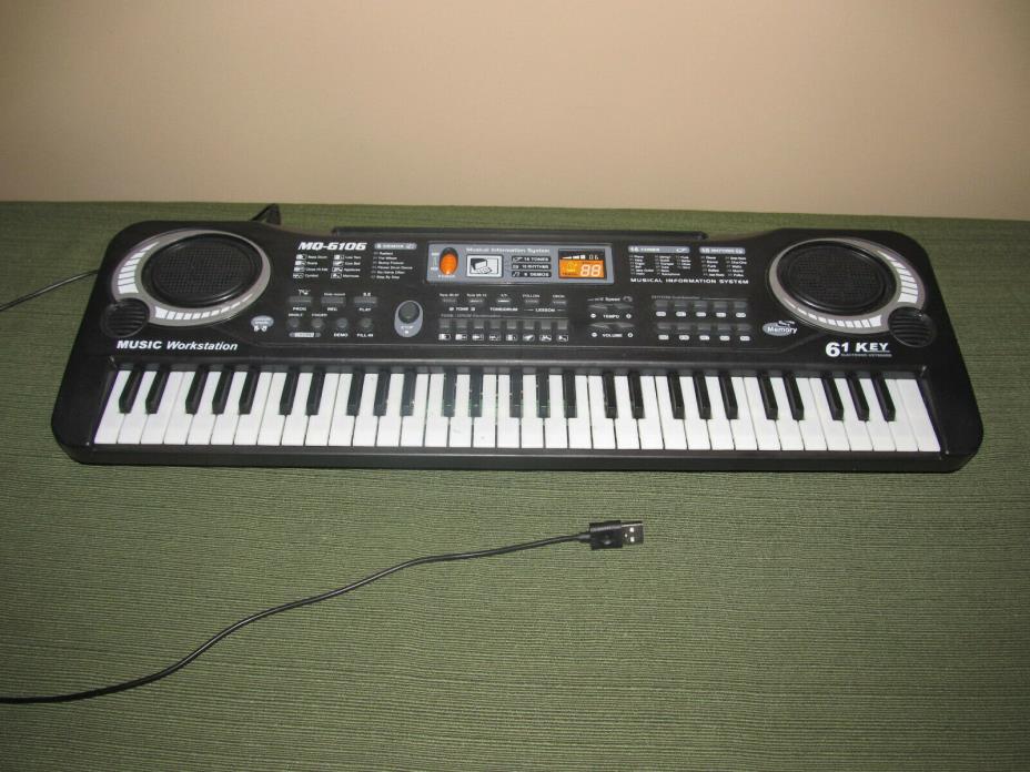 Bandstand Digital Music Electronic Childs 61 Key Toy Keyboard MQ-6106