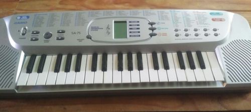Casio SA-75 Keyboard