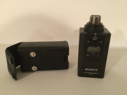 Sony UTX-P1 UHF Synthesized Transmitter Ch. 30-33 Freq. 566-589MHz  w/Case