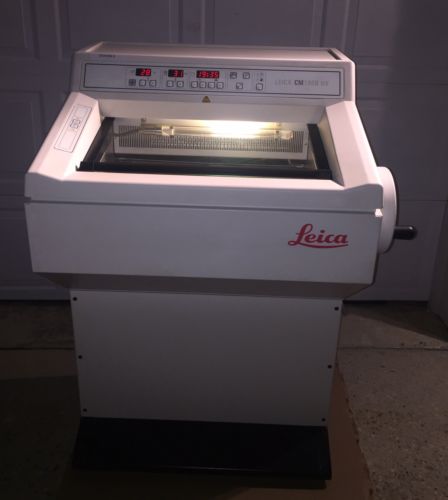 LEICA CM1900 UV Rapid Sectioning Microtome Cryostat - Model: CM 1900UV-3-1