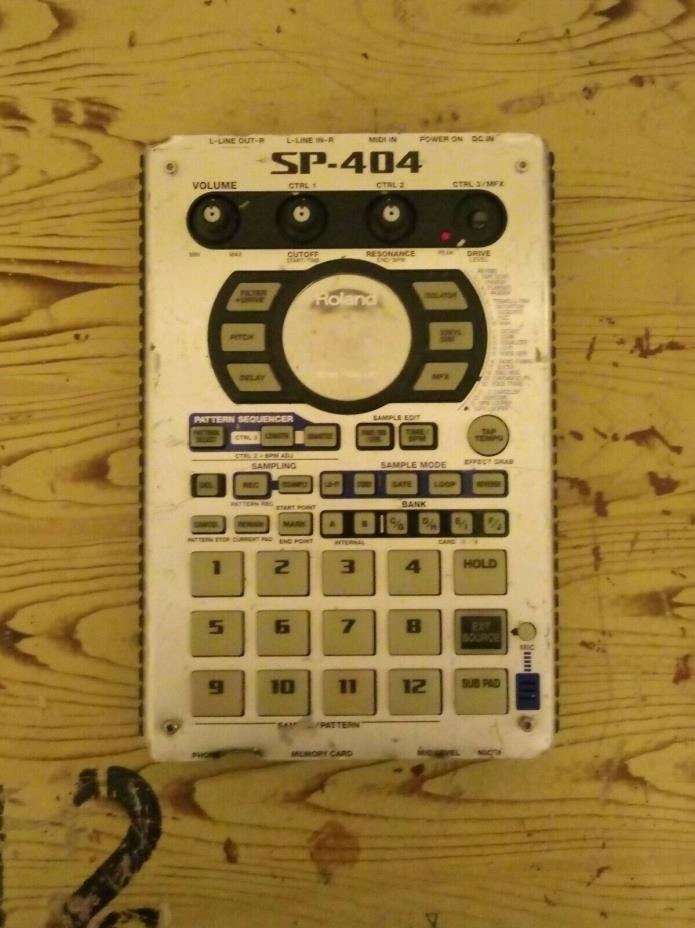 Roland SP-404 Portable Sampler
