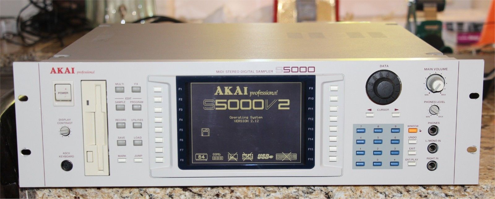 Akai S5000 Sampler -  88mb Ram, 64 Voice, 16 Bit, USB Upgrade