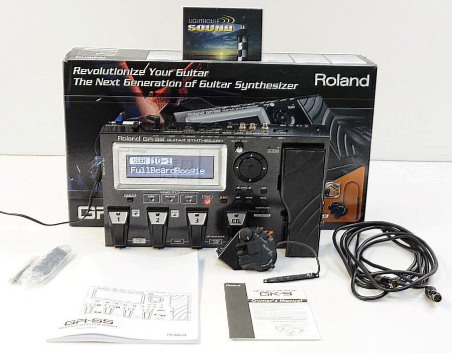 Roland GR-55 Guitar Synthesizer GR55 w/GK-3 Pickup & 13-Pin Cable & Original Box