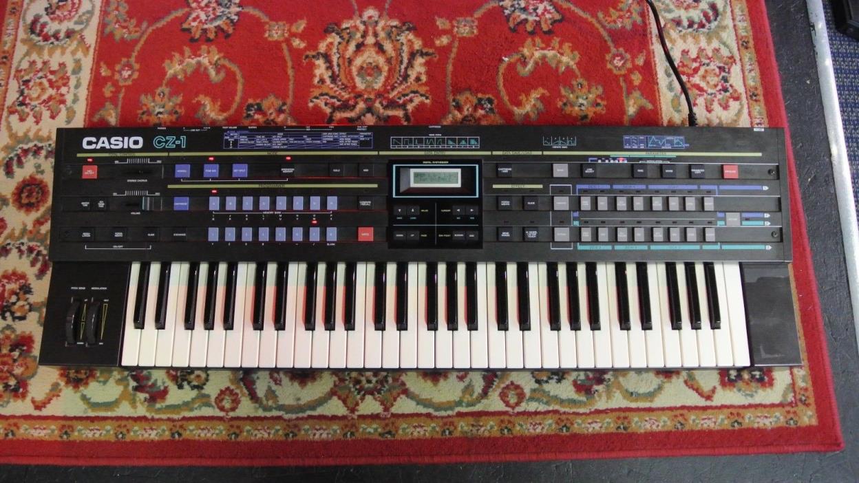Casio CZ-1 Synthesizer Phase Distortion Synth 61 Note 5 Octave Japan MIDI Works