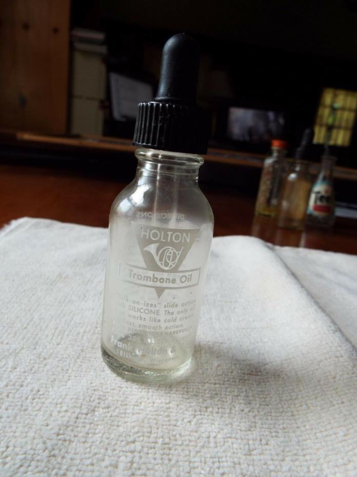 HOLTON TROMBONE OIL BOTTLE   with glass eye dropper