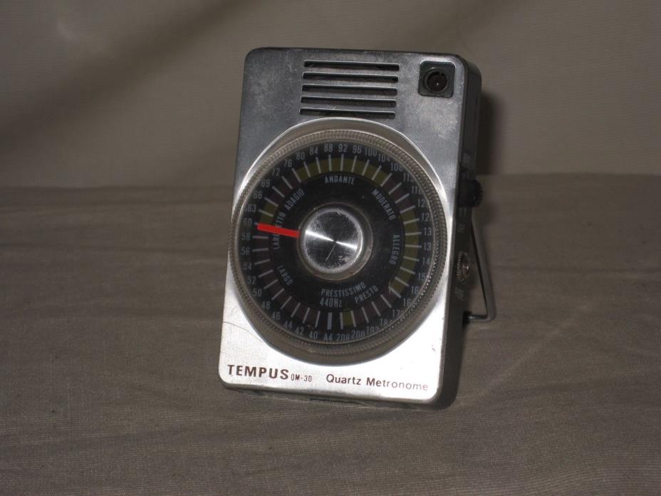 Tempus QM-30 Quartz Metronome Vintage Works Great