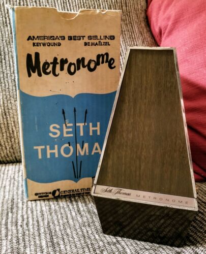 Vintage Seth Thomas 1104 Metronome Wind Up in Original Box