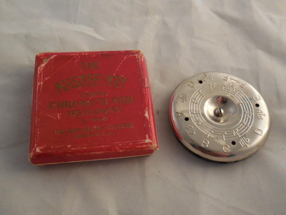 Vintage The Master Key Chromatic Pitch Instrument A-440 43 Keys