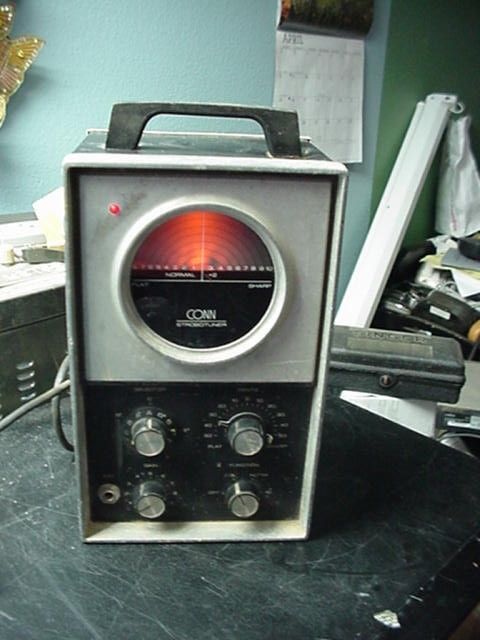 VINTAGE CONN STROBOTUNER ST-11 WITH POWER CORD