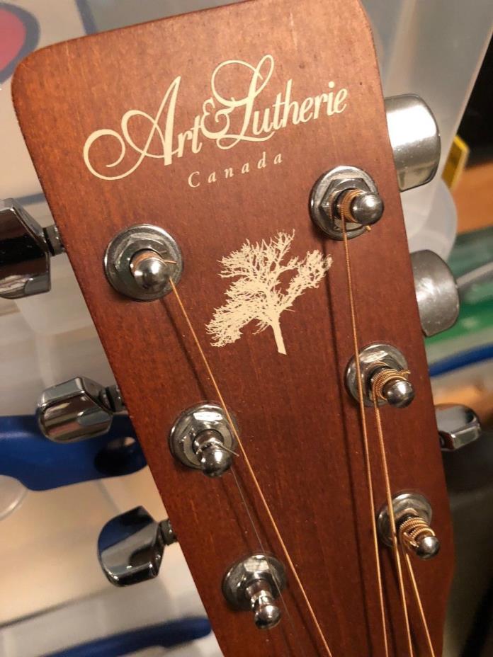 Art & Lutherie Wild Cherry Acoustic Guitar 6 Strings Canadian-Made LEFT HANDED