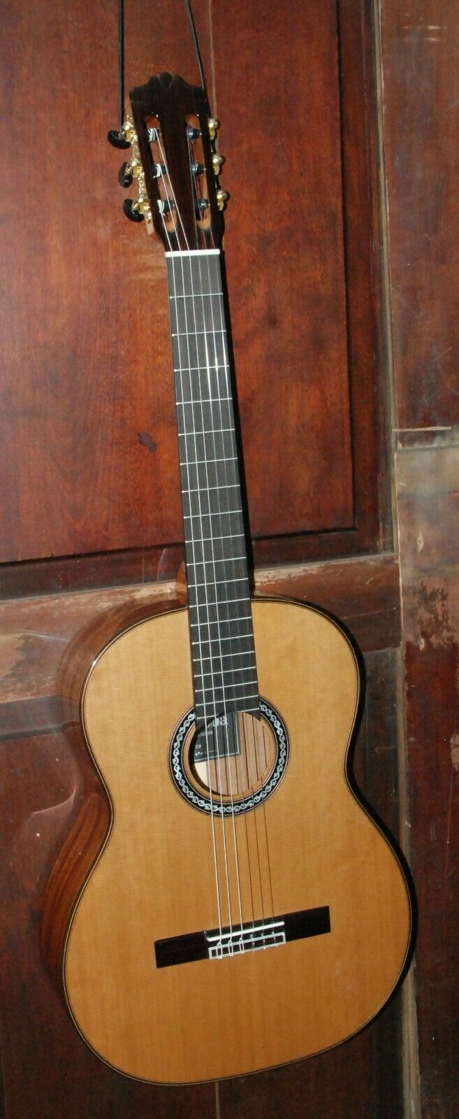 Cordoba C9 Nylon String Solid Cedar Top Mahogany Classical Acoustic Guitar /Case