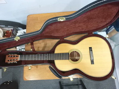 Martin Custom Shop Guitar Custom Quilted Bubinga with Hardcase Custom