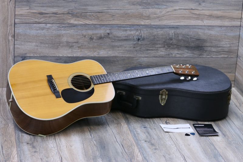 VINTAGE! Martin D-28 1984 Natural + OHSC