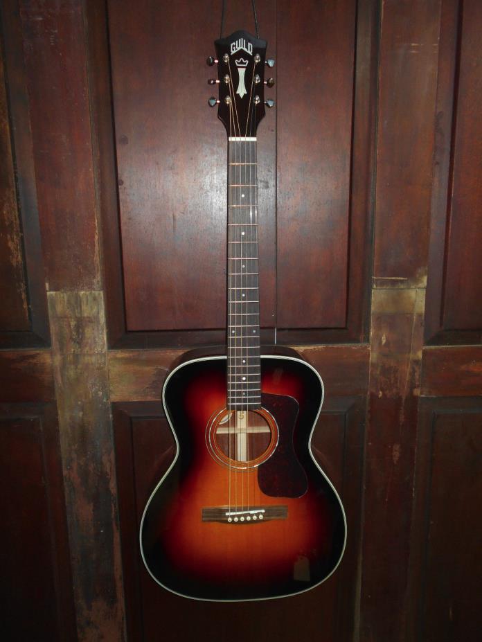 Guild OM-140SB Sunburst Acoustic Orchestra Steel String Guitar w/ Polyfoam Case