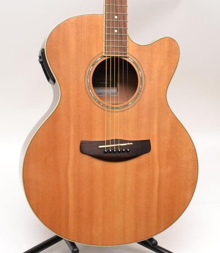 Yamaha CPX500 Jumbo Cutaway Acoustic-Electric Guitar Natural