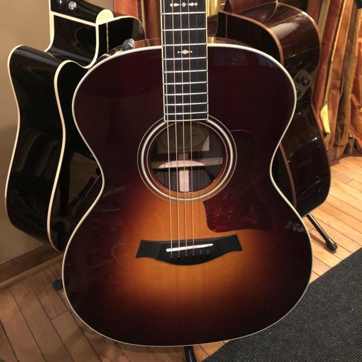 Taylor 714e Spruce / Rosewood Acoustic-Electric 2015. Excellent cond.